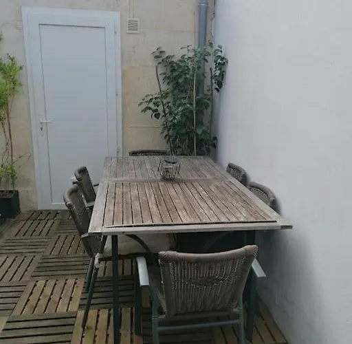 Maison De 로슈포르